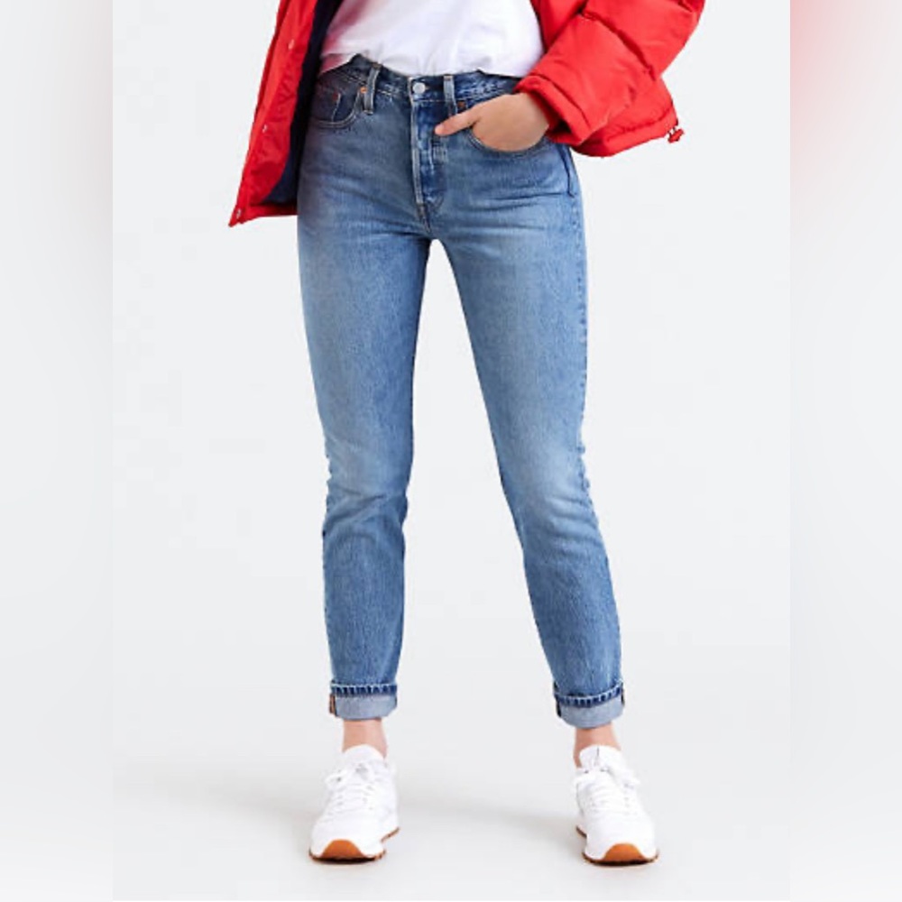 Levi’s 501 Skinny, medium wash, W29 L32
